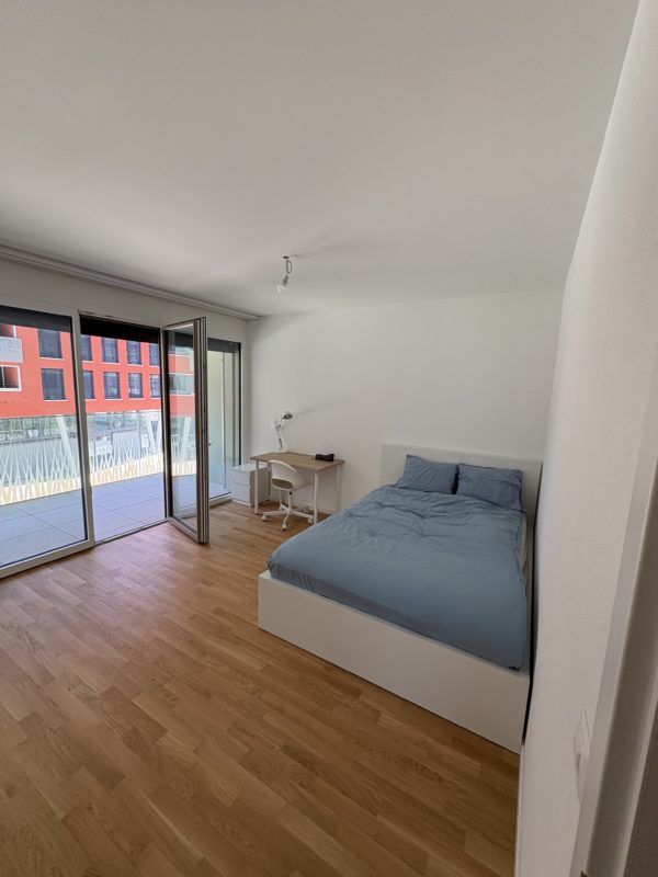 Room 1 - Chavannes Près Renens